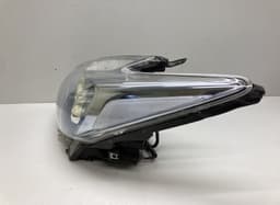 TOYOTA 8118547261 8596747010 Headlight left TOYOTA PRIUS III (XW30) (2009-2015) — thumbnail 3