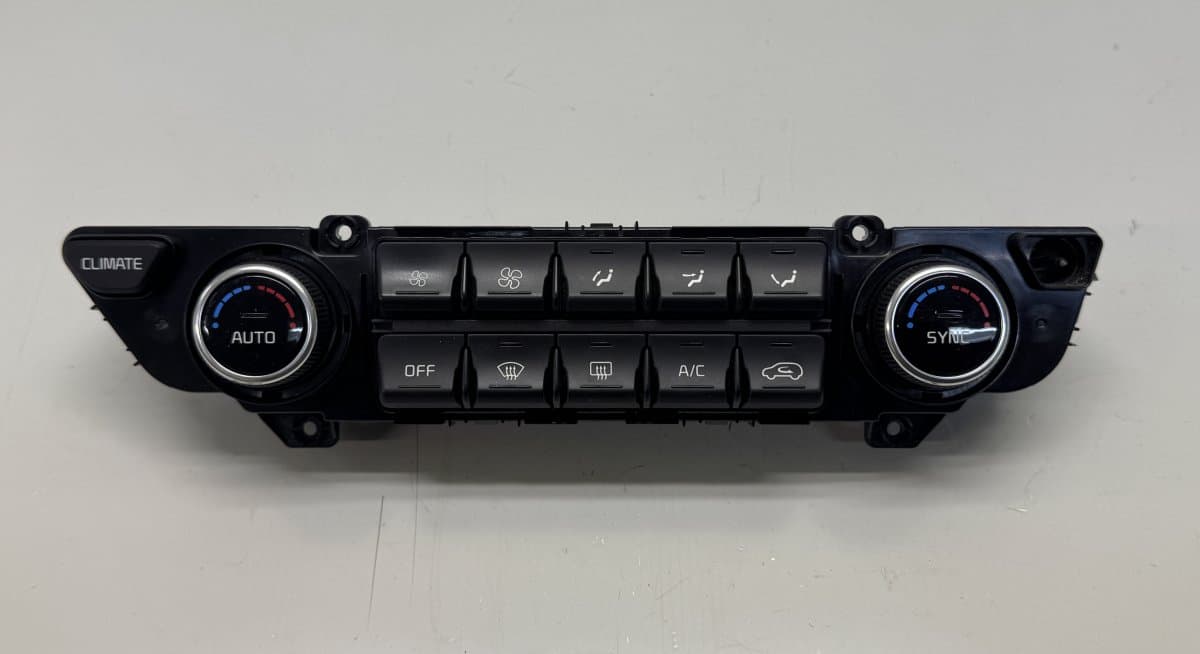 KIA 97250F1401AK5 Heater control panel KIA SPORTAGE IV (QL) (2015-2021)