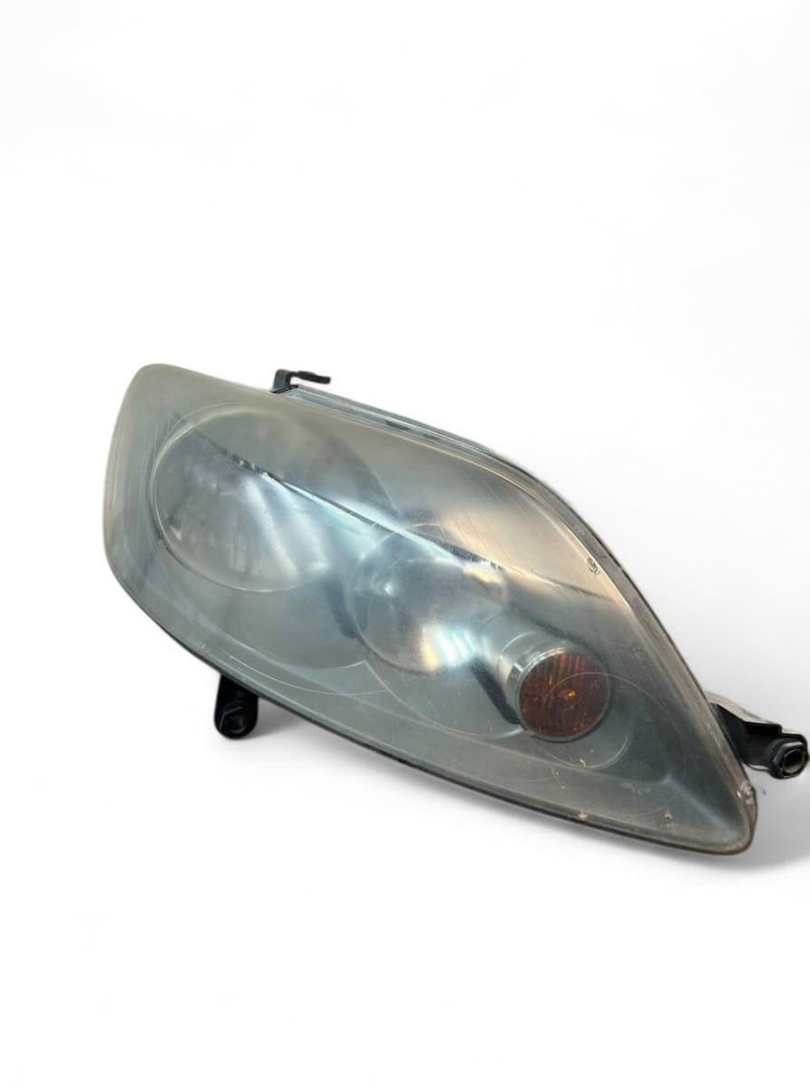 VW 5M1941006B Headlight right VW GOLF PLUS (5M1, 521) (2005-2013)
