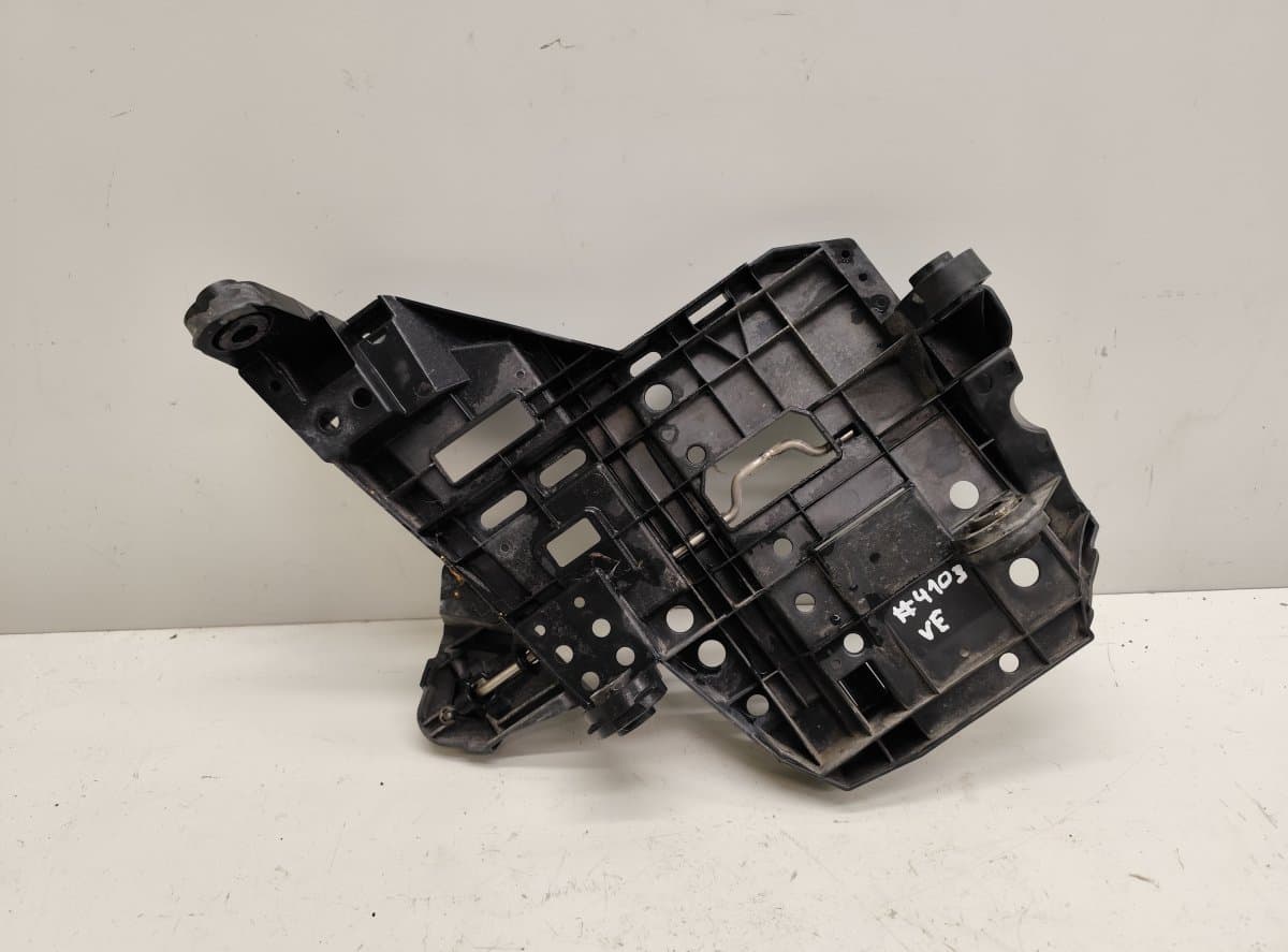 PORSCHE 7L5941045 Headlight Mounting Left PORSCHE CAYENNE I (2002-2010)