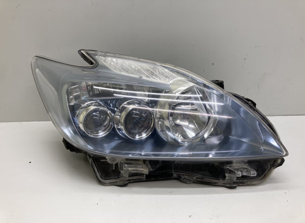 TOYOTA 8114547261 8596747010 Headlight right TOYOTA PRIUS III (XW30) (2009-2015)