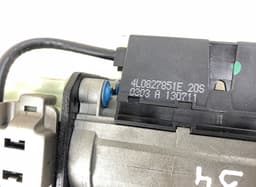 AUDI 4F9959945 4F9959946 Power bootlid / tailgate motor AUDI Q7 (4L) (2006-2015) — thumbnail 7