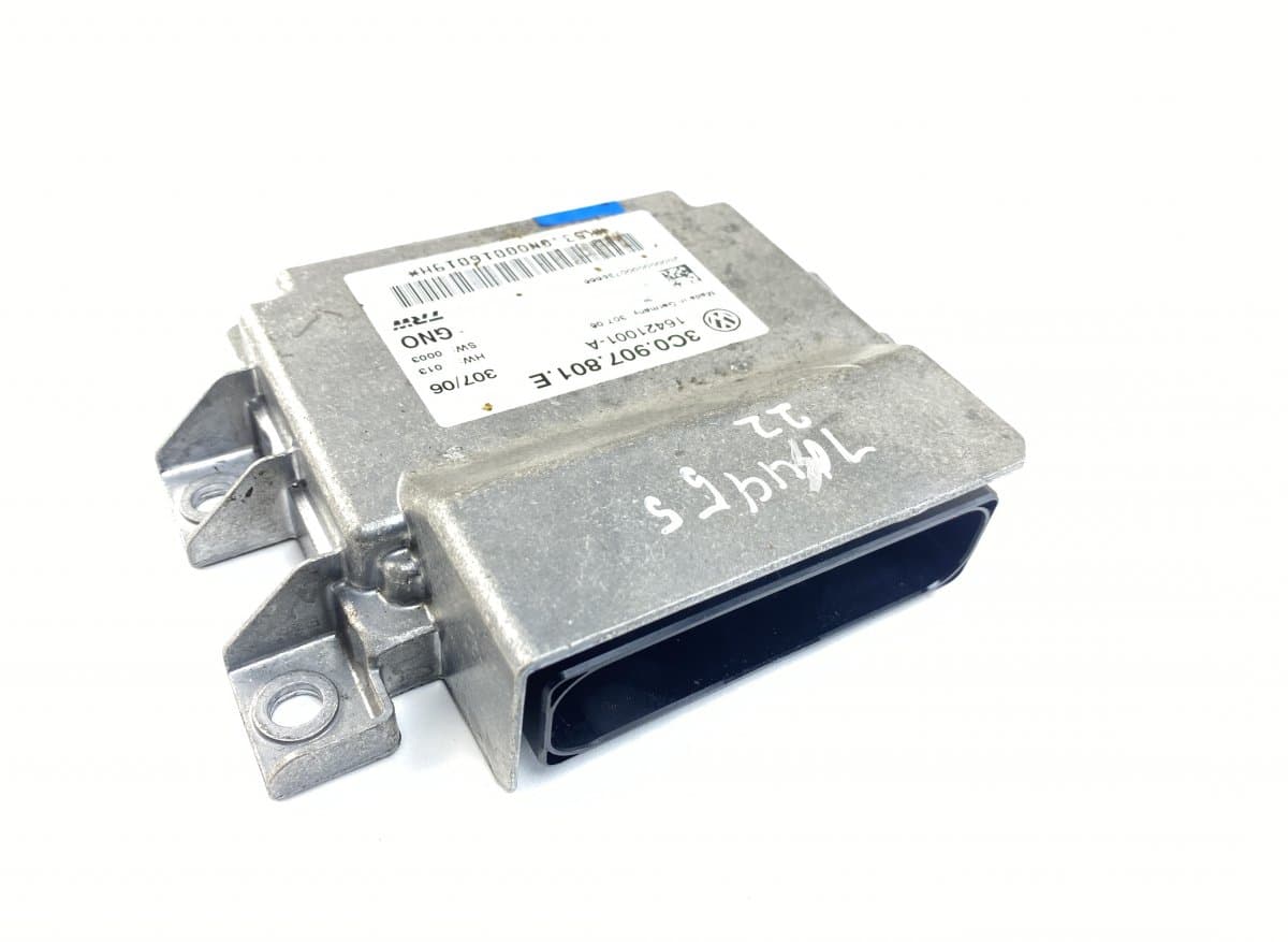 16421001A 15658301B 15472601D 16421001-A 15658301-B 15472601-D Parking brake control unit VW PASSAT B6 (3C) (2005-2010)