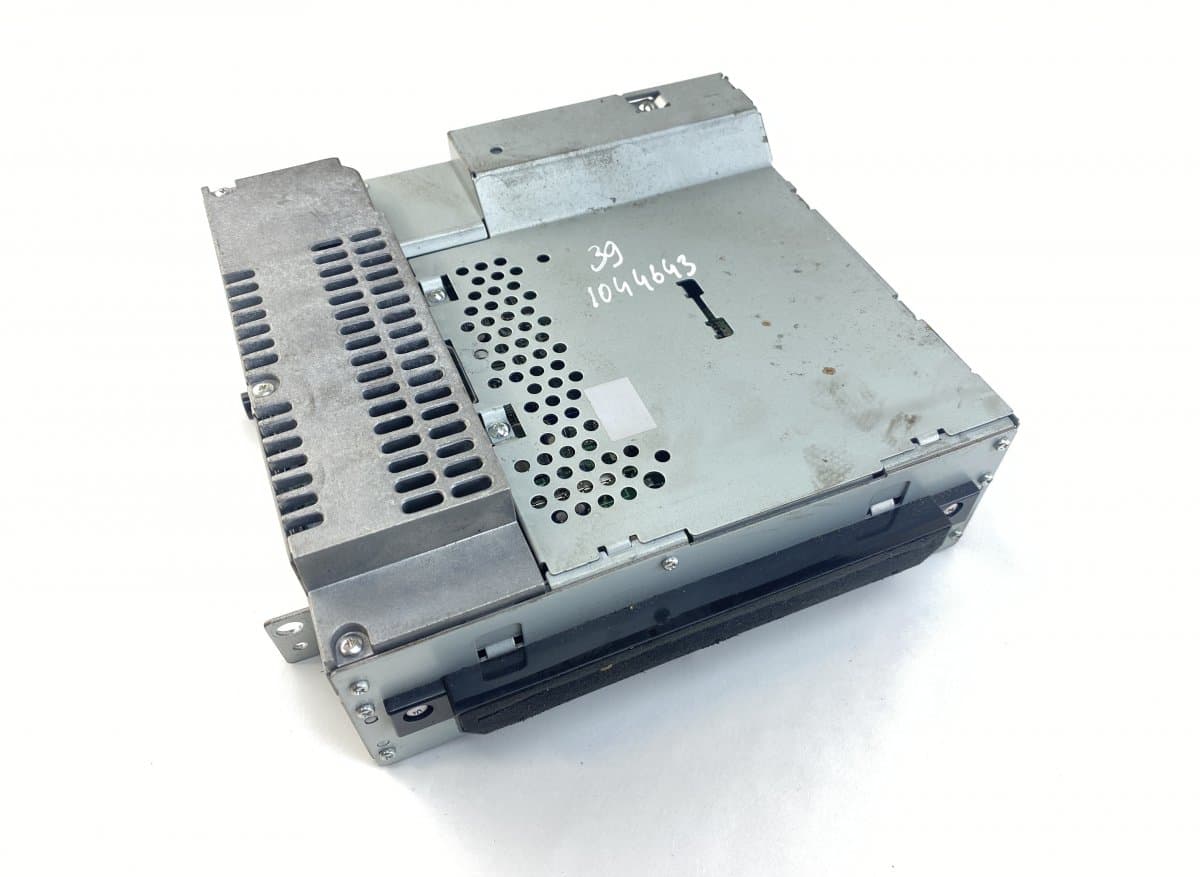 LAND ROVER LR021803 Radio LAND ROVER RANGE ROVER SPORT I (L320) (2005-2013)
