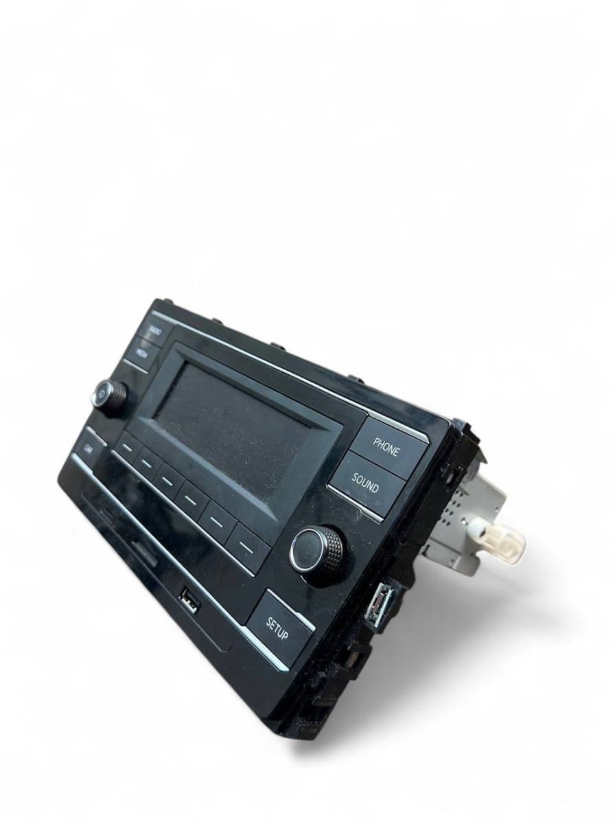 VW 7C0035153 Radio VW CRAFTER II (SY) (2016-)