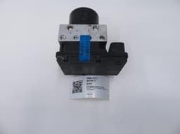 MERCEDES-BENZ A2515453832 A2515454032 A2515452732 ABS hydraulic unit / pump MERCEDES-BENZ GL-CLASS (X164) (2006-2012) — thumbnail 2