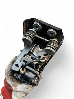 BMW 37206875176 6875176 Air Suspension Compressor BMW 5 (F10, F11) (2010-2017) — thumbnail 5