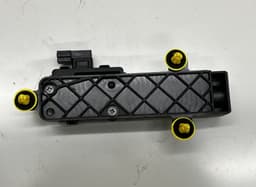TESLA 111533300C Central Locking Motor Front Right TESLA MODEL X (5YJX) (2013-) — thumbnail 3