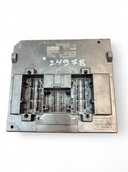 VW 5Q0937084DG 5Q0937084DH Comfort Module (CCM) VW CRAFTER II (SY) (2016-) — thumbnail 3