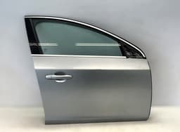 VOLVO 31352778 Door Front Right VOLVO S60 II / V60 I (2010-2018) — thumbnail 1