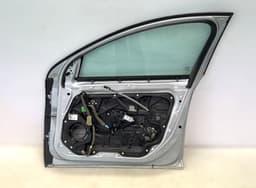 VOLVO 31352778 Door Front Right VOLVO S60 II / V60 I (2010-2018) — thumbnail 2