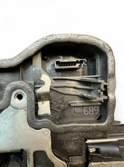 BMW 7185689 51215A36E17 5A36E17 Door Lock Front Left BMW 7 (F01, F02) (2008-2016) — thumbnail 4