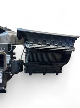 VW CZ116760 CZ1167606880 5Q1820007E 5Q1820007E Evaportator housing VW CRAFTER II (SY) (2016-) — thumbnail 5