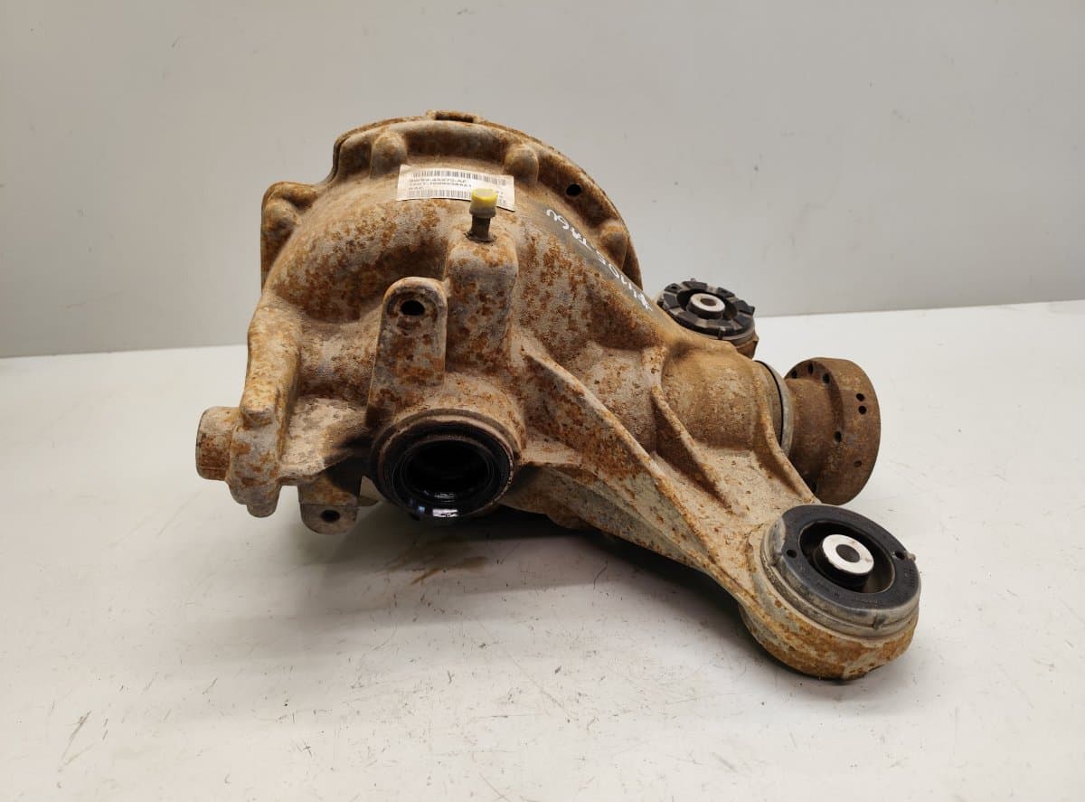 JAGUAR 9W834A213AF Rear axle differential JAGUAR XJ (X351) (2009-2019)