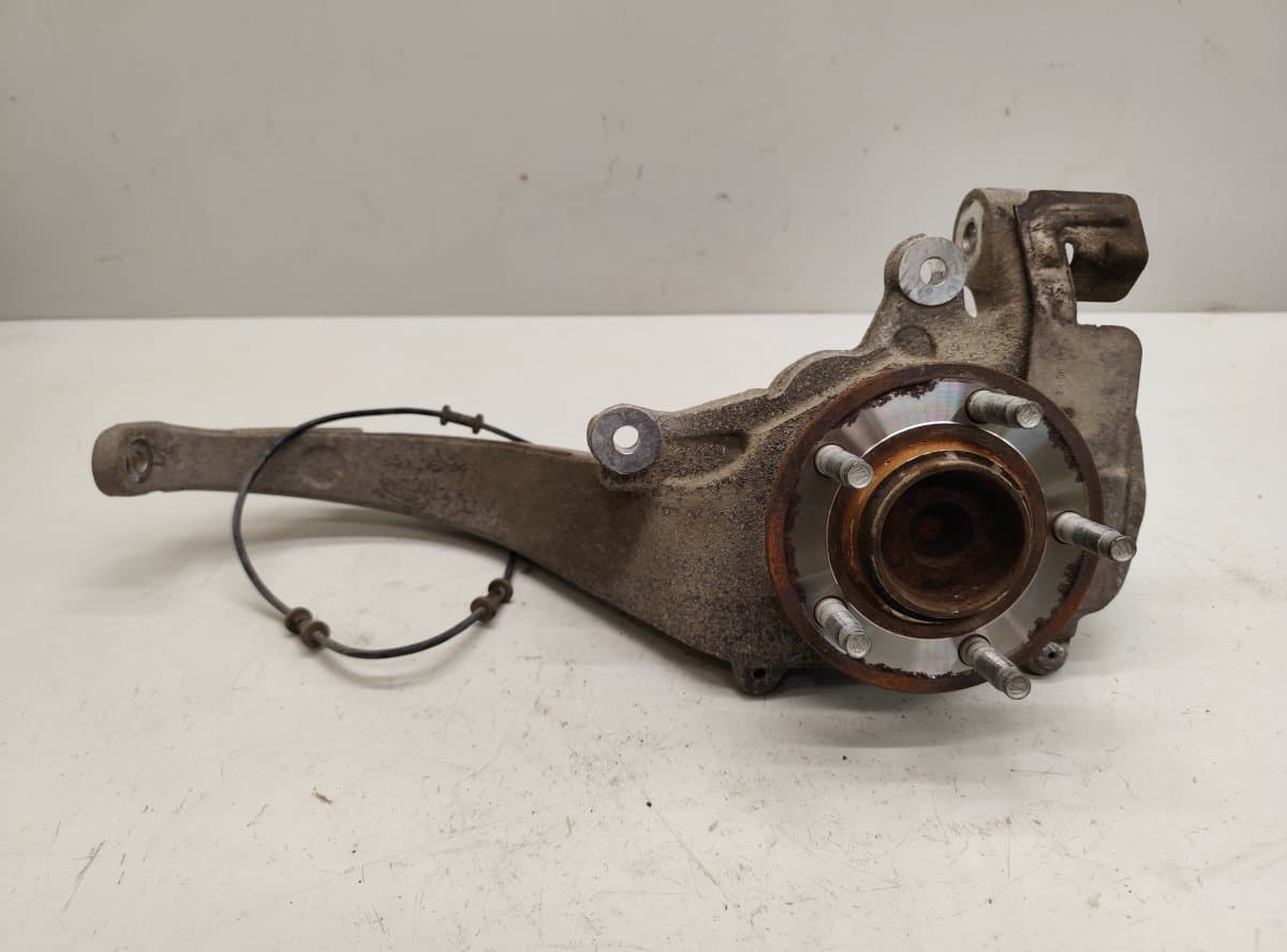AW933K186AA Wheel bearing housing front left JAGUAR XJ (X351) (2009-2019)