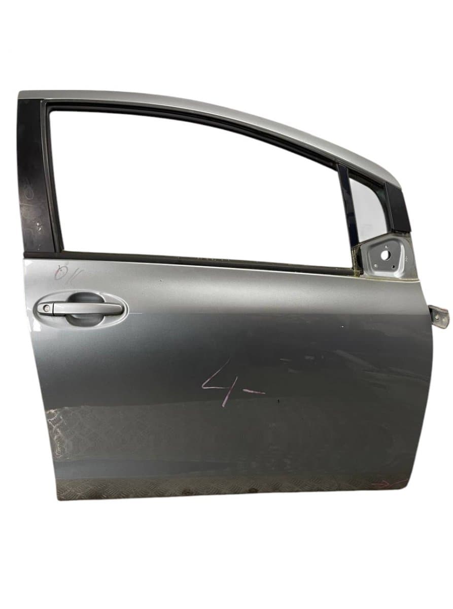 Door Front Right TOYOTA YARIS II (XP90) (2005-2013)