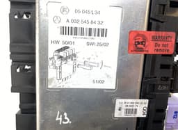 MERCEDES-BENZ 05045134 05045133 05045132 Fuse box MERCEDES-BENZ S-CLASS (W220) (1998-2005) — thumbnail 4