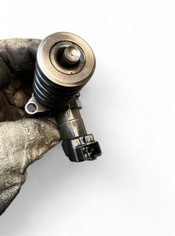 VW 03G130073T Fuel Injector VW PASSAT B6 (3C) (2005-2010) — thumbnail 5