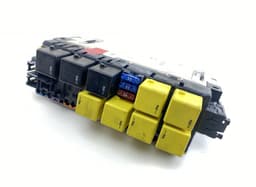 MERCEDES-BENZ 05045117 Fuse box MERCEDES-BENZ SL-CLASS (R230) (2001-2012) — thumbnail 1