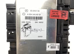 MERCEDES-BENZ 05045139 05045135 05045131 Fuse box MERCEDES-BENZ SL-CLASS (R230) (2001-2012) — thumbnail 4