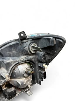 MERCEDES-BENZ A9068200261 9068200261 Headlight right MERCEDES-BENZ SPRINTER (906) (2006-2018) — thumbnail 8