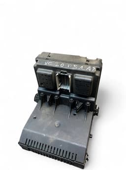 VOLVO 30728542 Fuse box VOLVO V70 II / XC70 I (P80) (2000-2007) — thumbnail 5