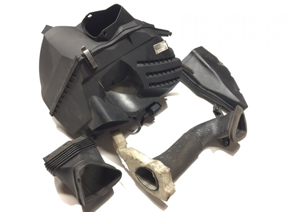 AUDI 4F0133837BC Air Cleaner (filter box) AUDI A6 / A6 ALLROAD (C6, 4F) (2004-2011)