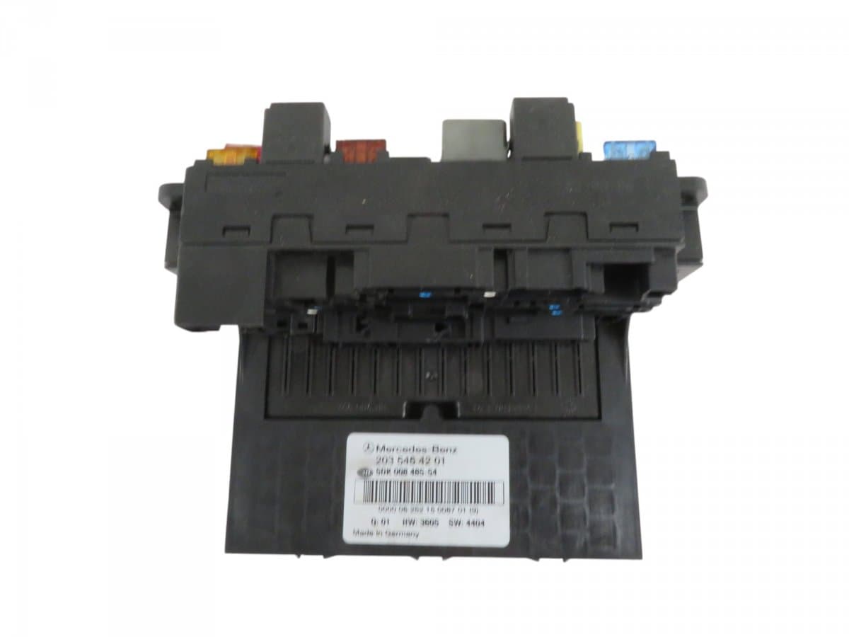 MERCEDES-BENZ A2035454201 Fuse box MERCEDES-BENZ C-CLASS (W203, CL203) (2000-2011)