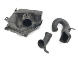 TOYOTA 177050R040 Air Cleaner (filter box) TOYOTA AVENSIS (T270) (2009-2018) — thumbnail 1