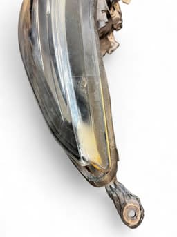 TOYOTA 8117005400 Headlight left TOYOTA AVENSIS (T270) (2009-2018) — thumbnail 8