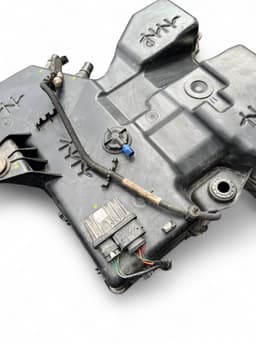 VW 2N0131877B AdBlue tank VW CRAFTER II (SY) (2016-) — thumbnail 4