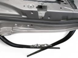 MERCEDES-BENZ A2117201405 Door Front Right MERCEDES-BENZ E-CLASS (W211) (2002-2009) — thumbnail 5