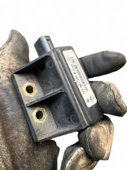 VW 1J1907637A 1J0907657A YAW rate sensor VW GOLF IV (1J) (1997-2006) — thumbnail 4