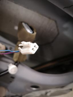 SUBARU Door Front Right SUBARU LEGACY IV / Outback (2003-2009) — thumbnail 10