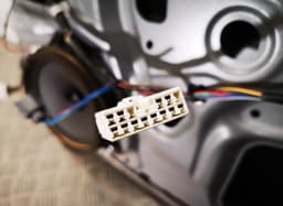 SUBARU Door Front Right SUBARU LEGACY IV / Outback (2003-2009) — thumbnail 6