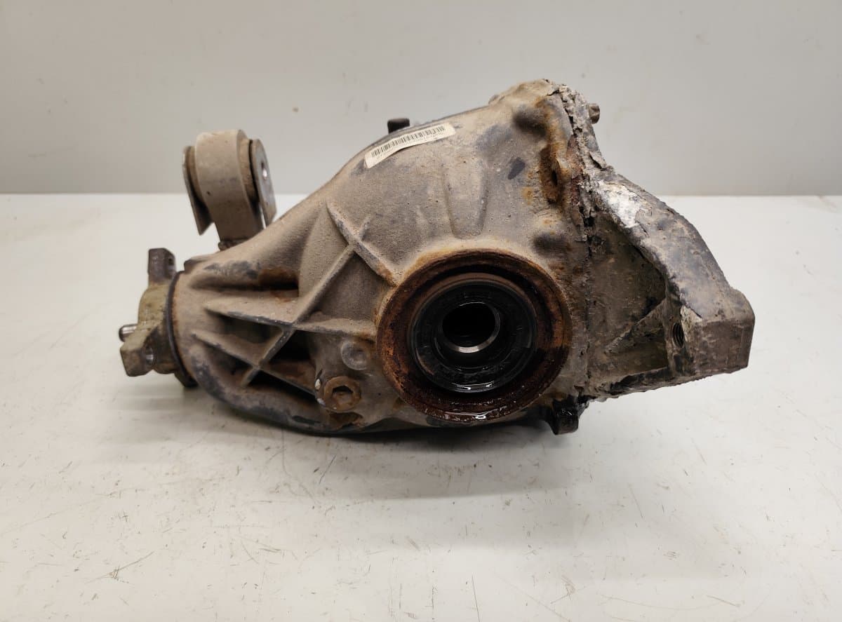 MERCEDES-BENZ A2093510205 Rear axle differential MERCEDES-BENZ E-CLASS (W212) (2009-2016)