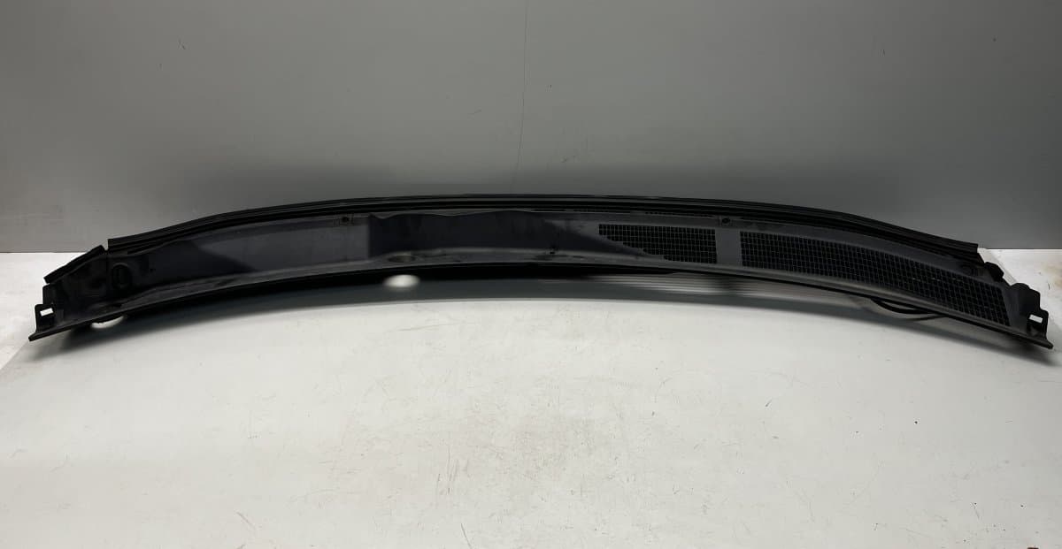 668625HA0A Wiper cowl RENAULT KOLEOS II (2016-2023)