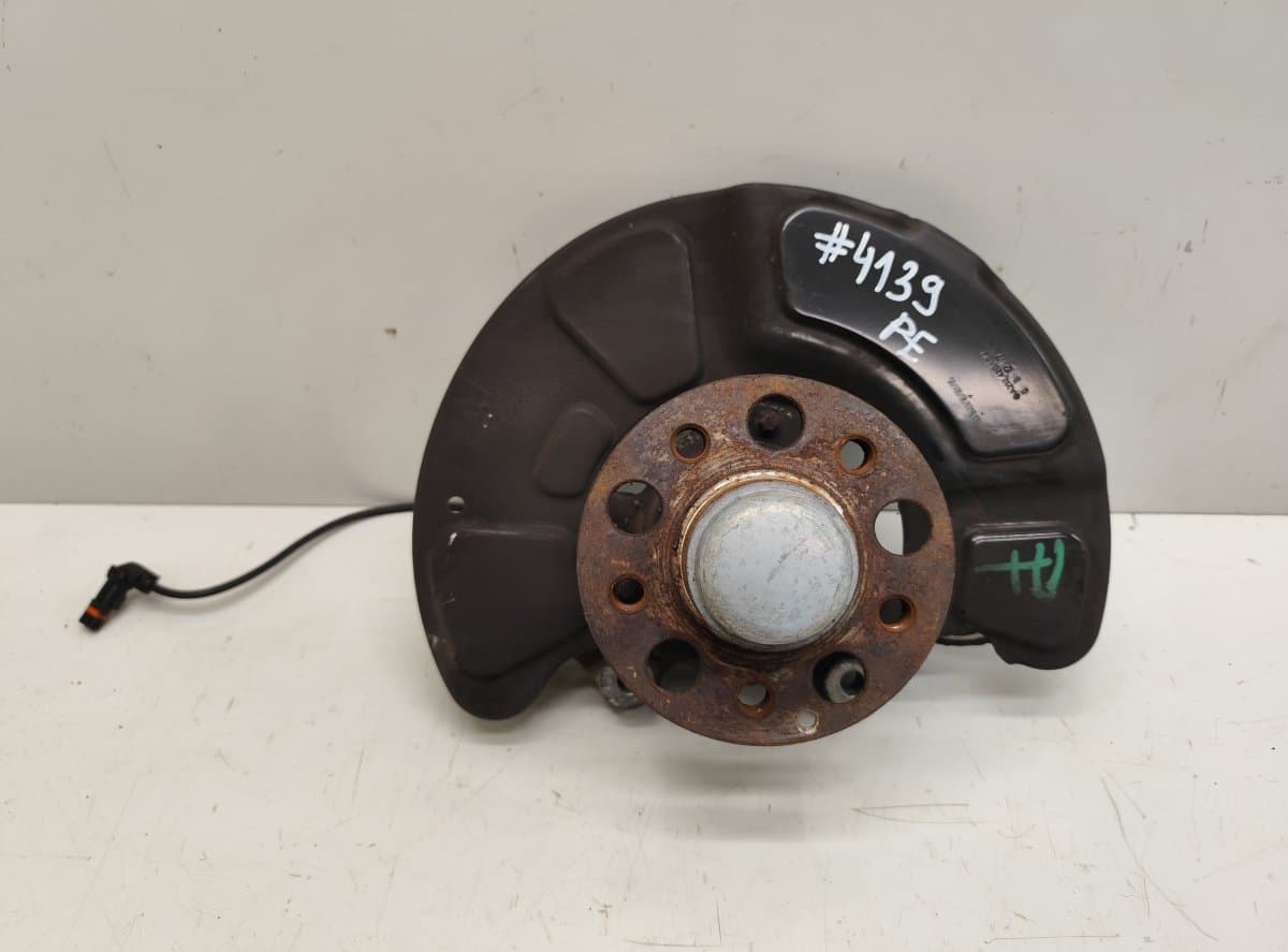 MERCEDES-BENZ A2123320800 Wheel bearing housing front right MERCEDES-BENZ E-CLASS (W212) (2009-2016)