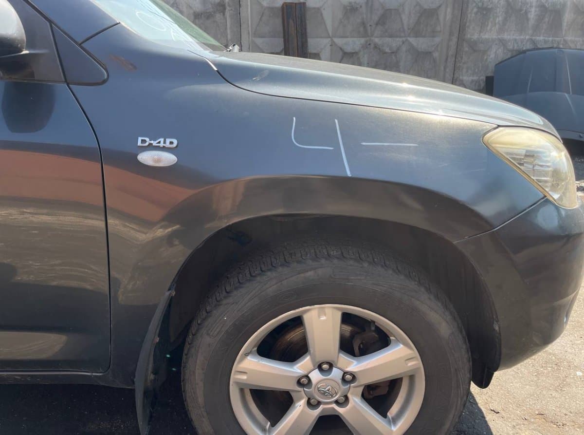 Fender Front Right TOYOTA RAV 4 III (XA30) (2005-2012)