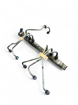 VOLVO 0445215023 31259011 Fuel Distributor / fuel rail VOLVO V70 III (BW) (2007-2016) — thumbnail 3