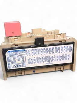 TOYOTA 8273005J70 480216J25 Fuse box TOYOTA AVENSIS (T270) (2009-2018) — thumbnail 10