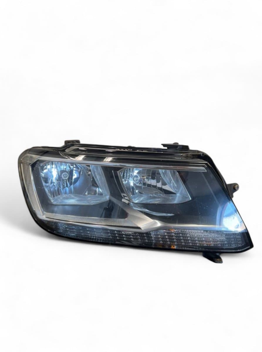 VW 5NB941006B Headlight right VW TIGUAN II (AD, BW) (2016-2024)