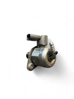 VW 0261520573 0261520572 04E127025 04E127025A 04E127025B 04E127025D High pressure pump, petrol VW TIGUAN II (AD, BW) (2016-2024) — thumbnail 2