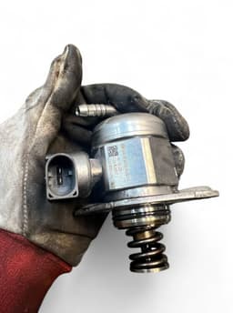 VW 0261520573 0261520572 04E127025 04E127025A 04E127025B 04E127025D High pressure pump, petrol VW TIGUAN II (AD, BW) (2016-2024) — thumbnail 5