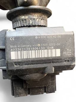 MERCEDES-BENZ A9069004200 9069004200 A9065450208 A9065453108 A9065454108 A9065455008 A9065456508 A9069050700 A9069008700 A9069004001 Ignition switch lock (ignition barrel) MERCEDES-BENZ SPRINTER (906) (2006-2018) — thumbnail 3
