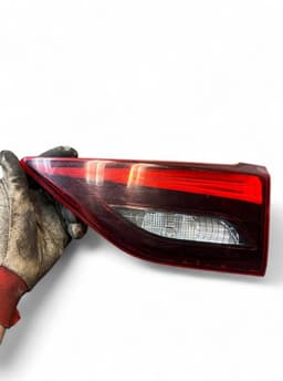 TOYOTA 8158005160 Inner tail light, right TOYOTA AVENSIS (T270) (2009-2018) — thumbnail 3