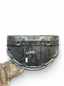 VW 9069001000 HVW9069001000 A9069011800 A9066024700 2E0909052GL Instrument Cluster VW CRAFTER I (2E) (2006-2016) — thumbnail 6