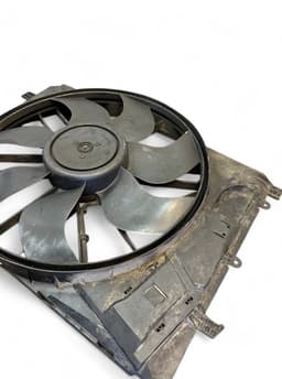 MERCEDES-BENZ A2045000193 A2045000293 A2049066802 2045000193 2045000293 2049066802 0130307015 Radiator Fan Electric MERCEDES-BENZ GLK-CLASS (X204) (2008-2015) — thumbnail 4