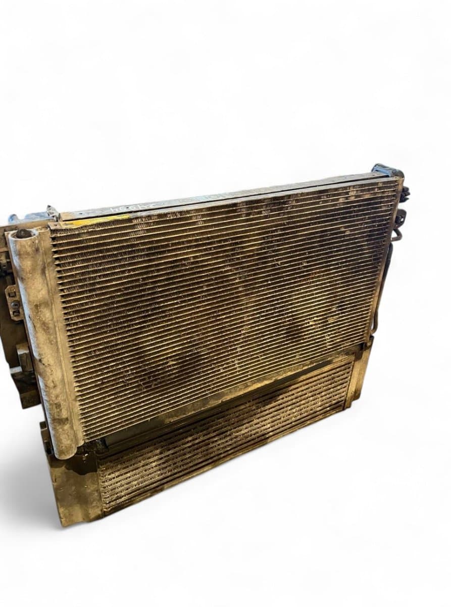 MERCEDES-BENZ Radiator set MERCEDES-BENZ VITO / VIANO (W639) (2003-2014)