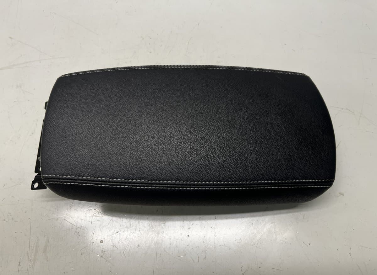RENAULT 969200883R Armrest front RENAULT KOLEOS II (2016-2023)